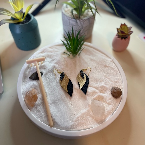 Faux leather earrings! - Picture 3 of 6